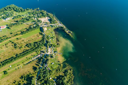 Plaże i sporty wodne nad Jeziorem Czorsztyńskim