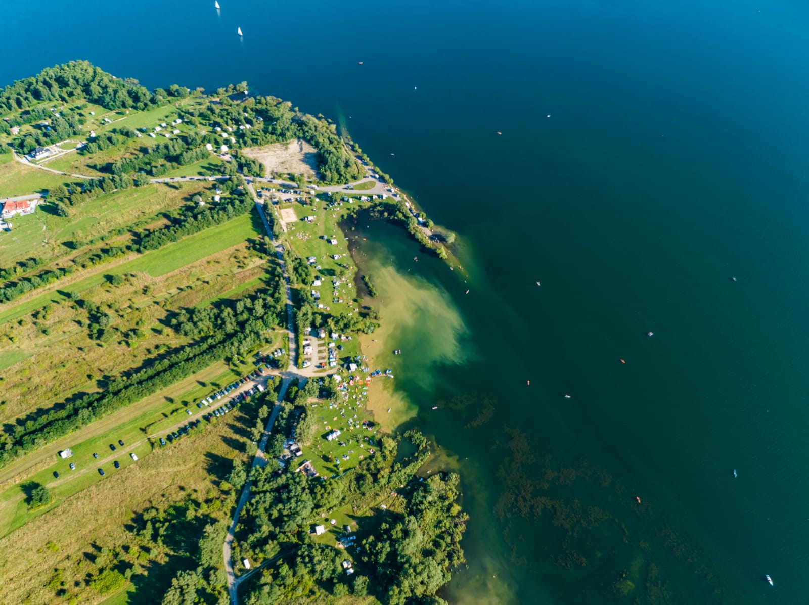 Plaże i sporty wodne nad Jeziorem Czorsztyńskim